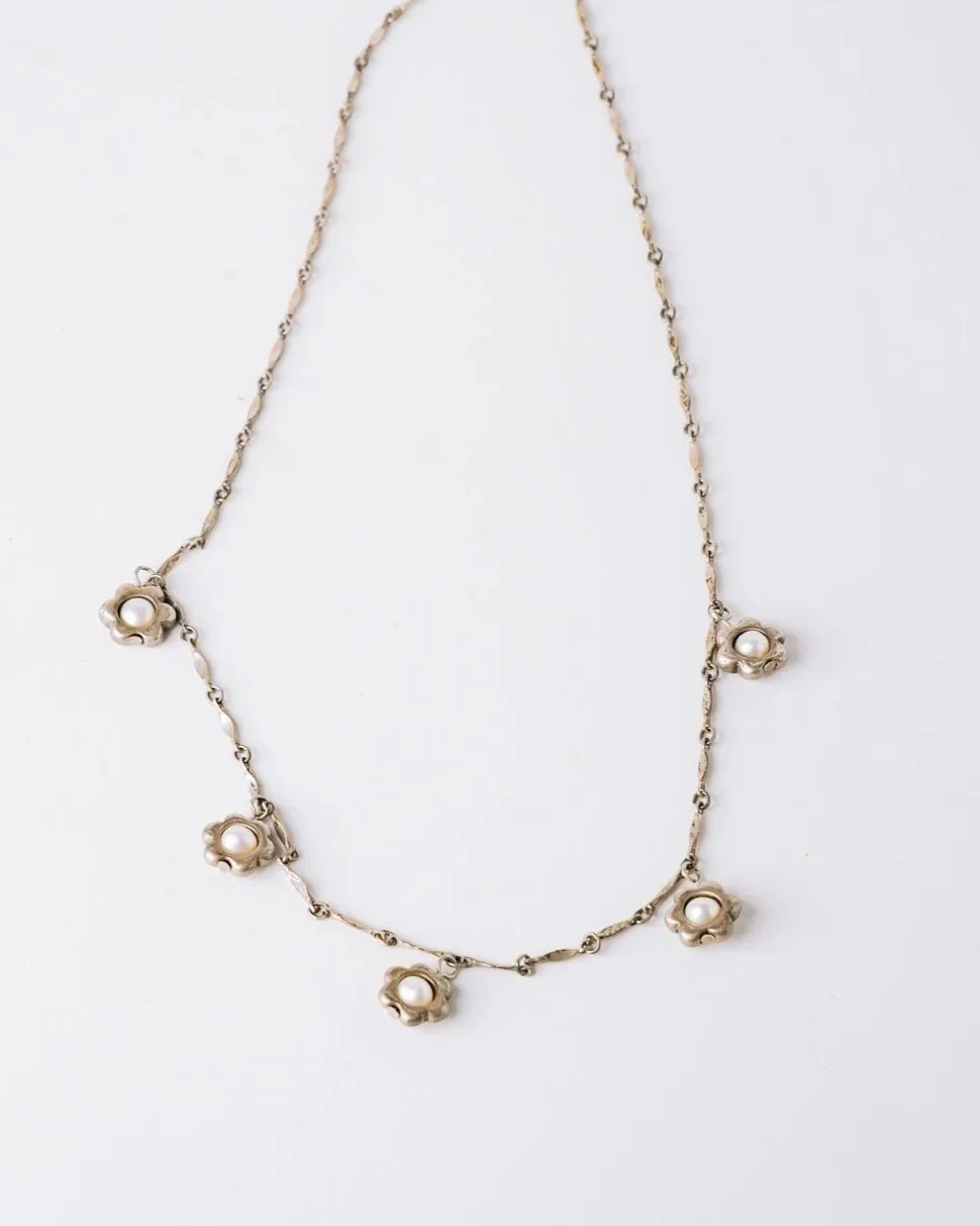 Dangling Daisy Pearl Sterling Necklace — The Vintage Bombshell